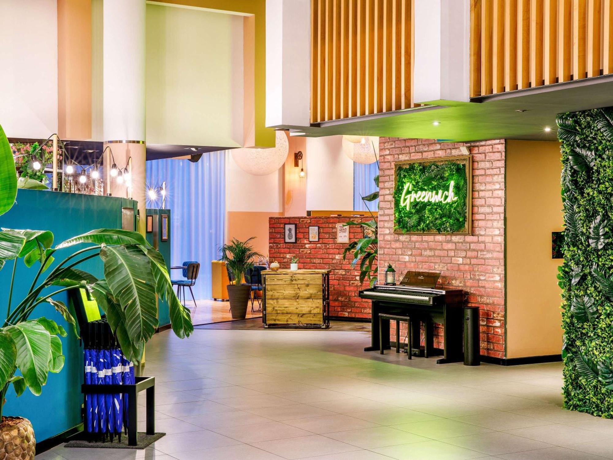 Novotel London Greenwich Eksteriør billede