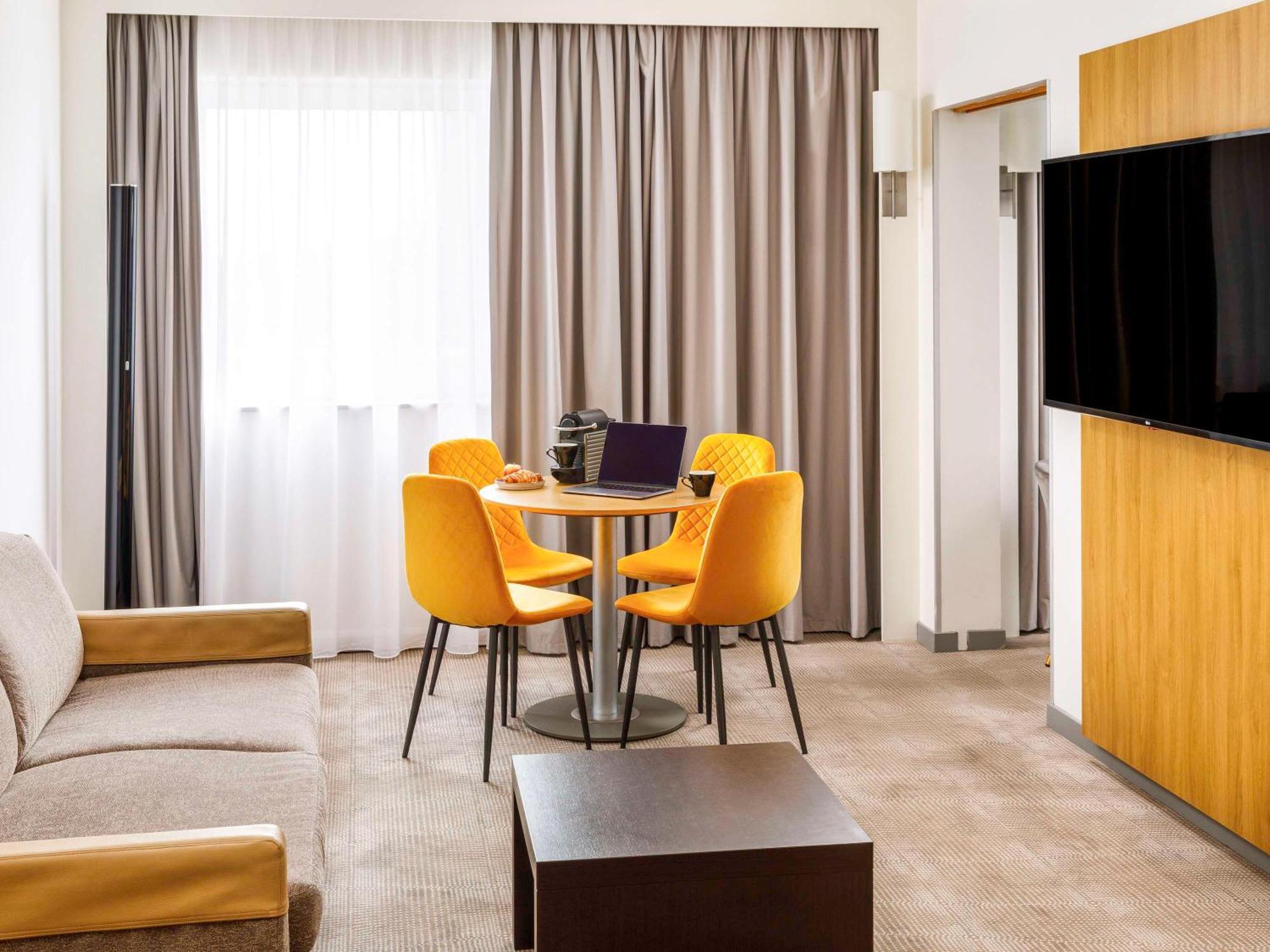 Novotel London Greenwich Eksteriør billede